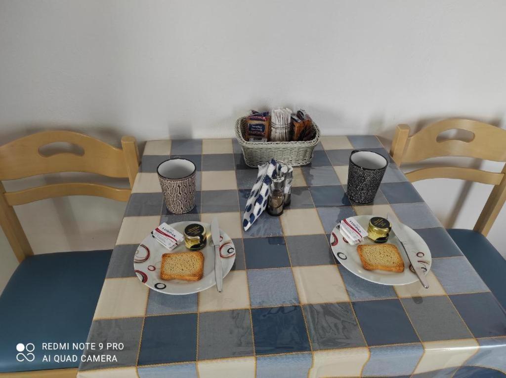 Studios Αγκυρα Livadi  Екстер'єр фото