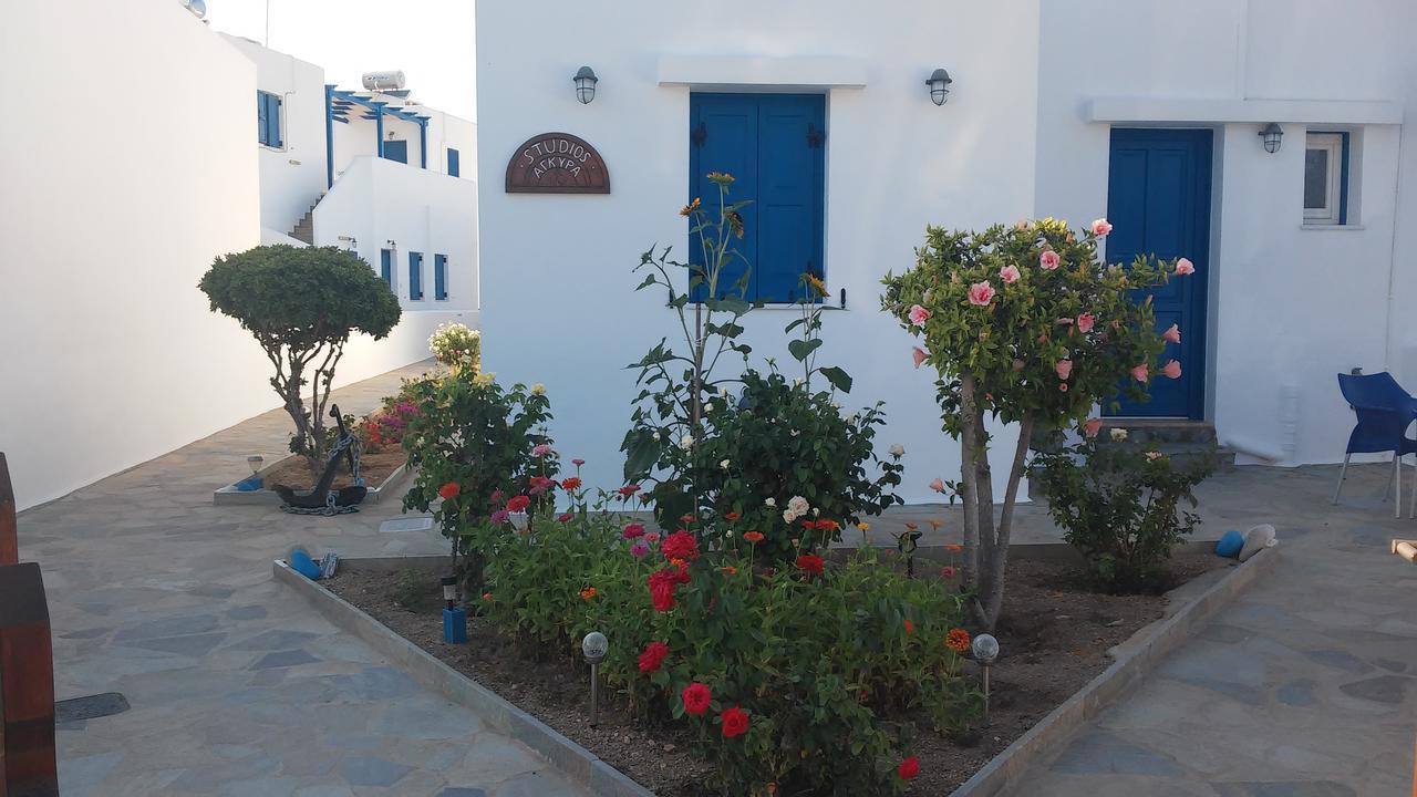 Studios Αγκυρα Livadi  Екстер'єр фото